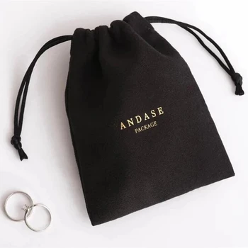 black Flanelové tašky prispôsobiť vaše logo vytlačiť žiadne vlastné farby šnúrkou šperky taška balenie elegantný šnúrkou tašky